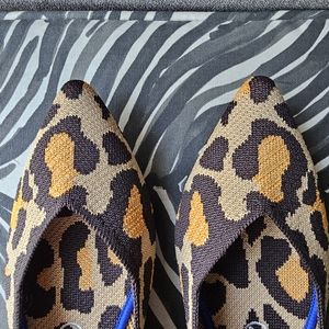 Rothys Big Cat Leopard Points Flats 8.5